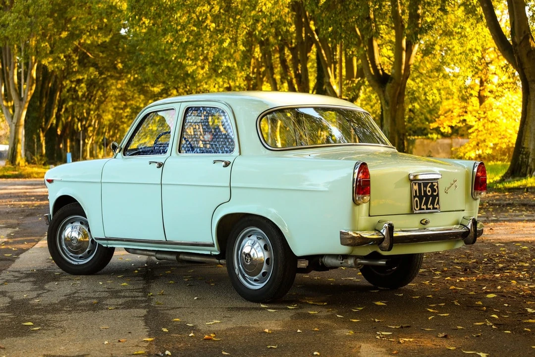 1962 Alfa Romeo Giulietta - Image 10 of 30