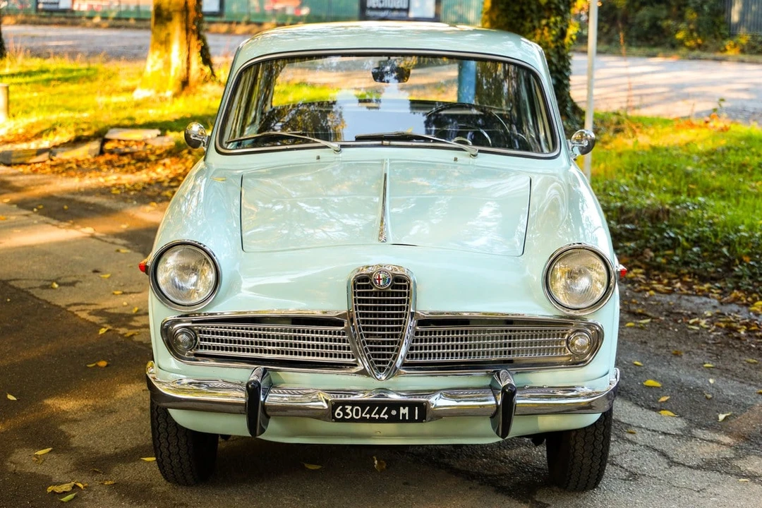 1962 Alfa Romeo Giulietta - Image 7 of 30
