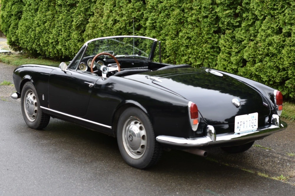 1962 Alfa Romeo 105/115 Series Spider - Image 5 of 8