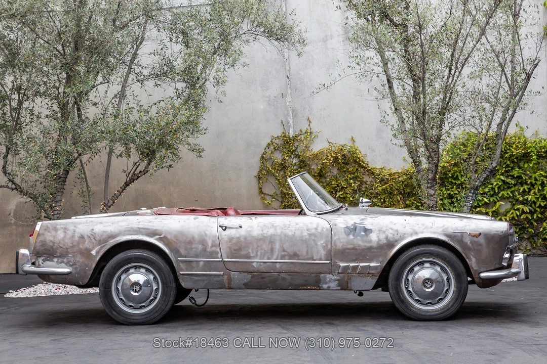 1962 Alfa Romeo 105/115 Series Spider - Image 4 of 31