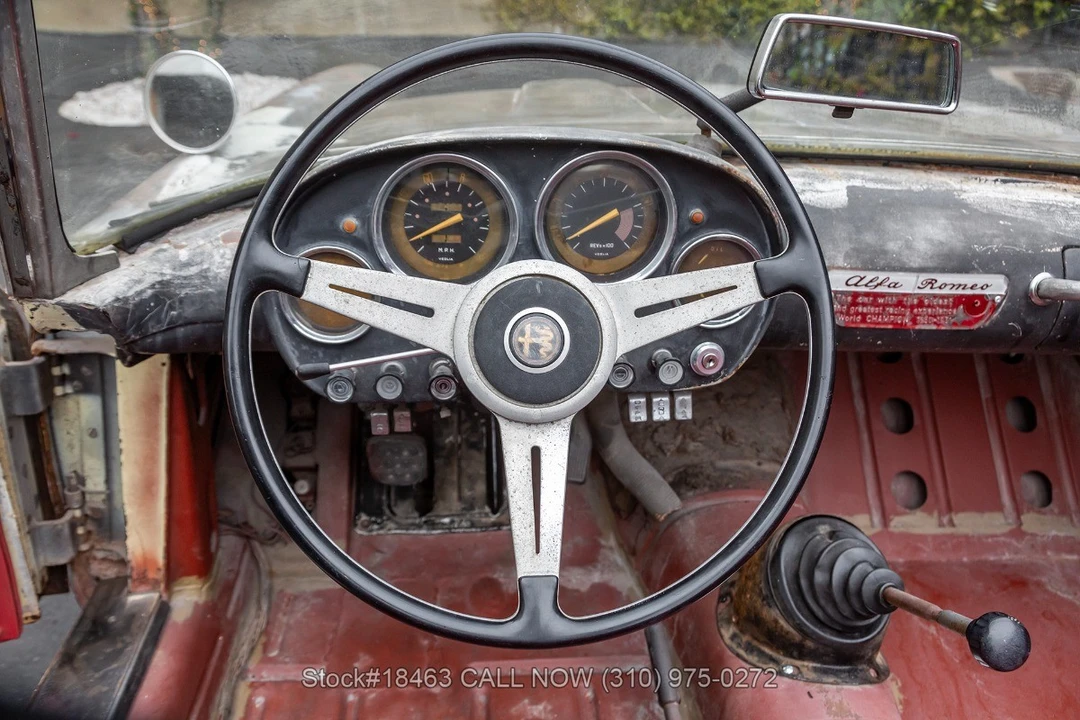 1962 Alfa Romeo 105/115 Series Spider - Image 19 of 31