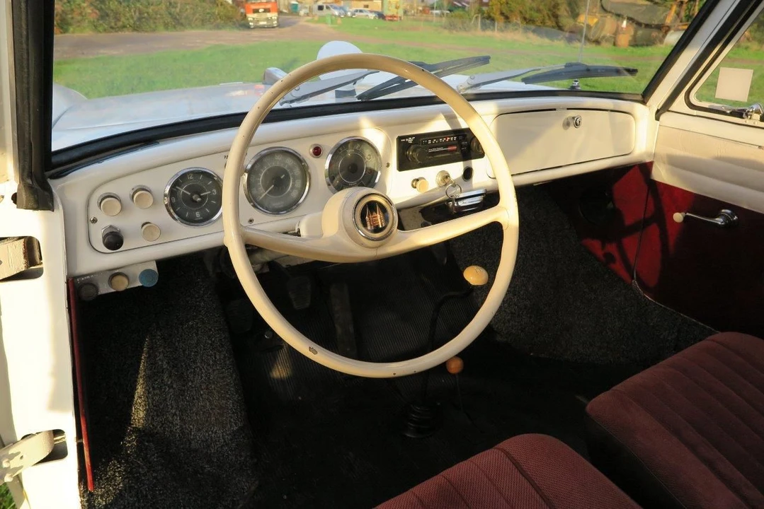 1962 Amphicar Model 770 - Image 2 of 6