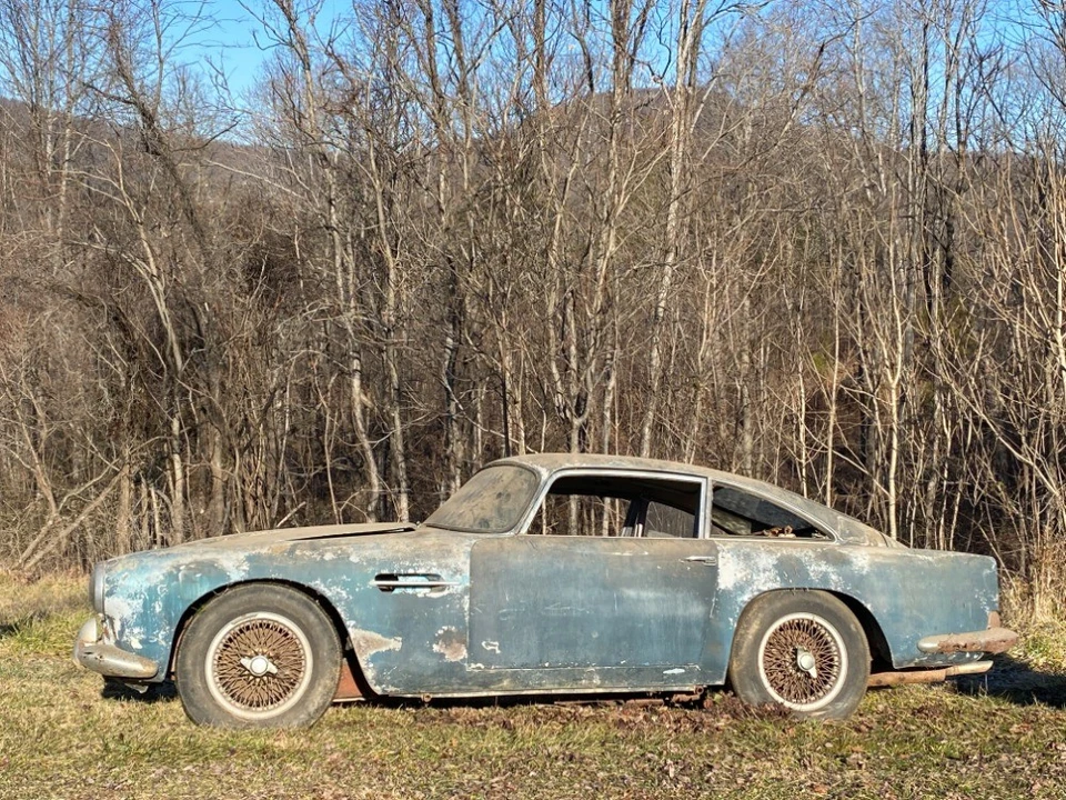 1962 Aston Martin DB4 - Image 2 of 9