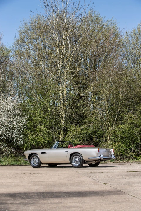1962 Aston Martin DB4 Convertible - Image 23 of 31