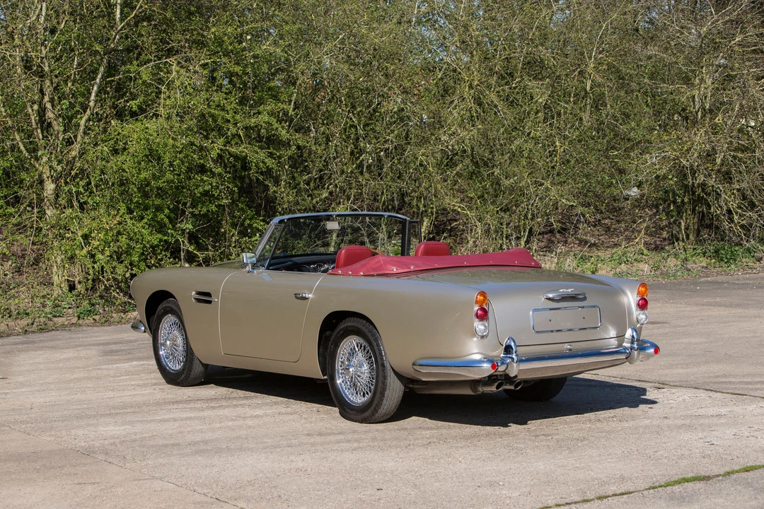 1962 Aston Martin DB4 Convertible - Image 10 of 31