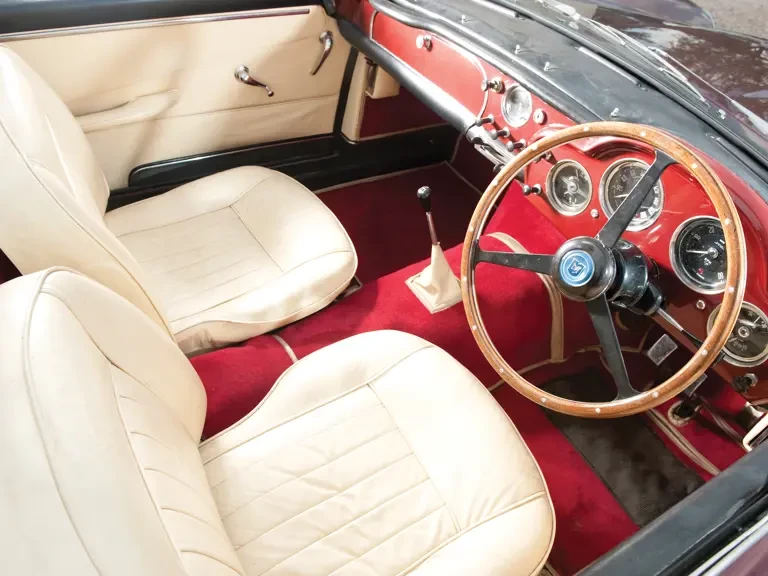 1962 Aston Martin DB4 Convertible - Image 5 of 12