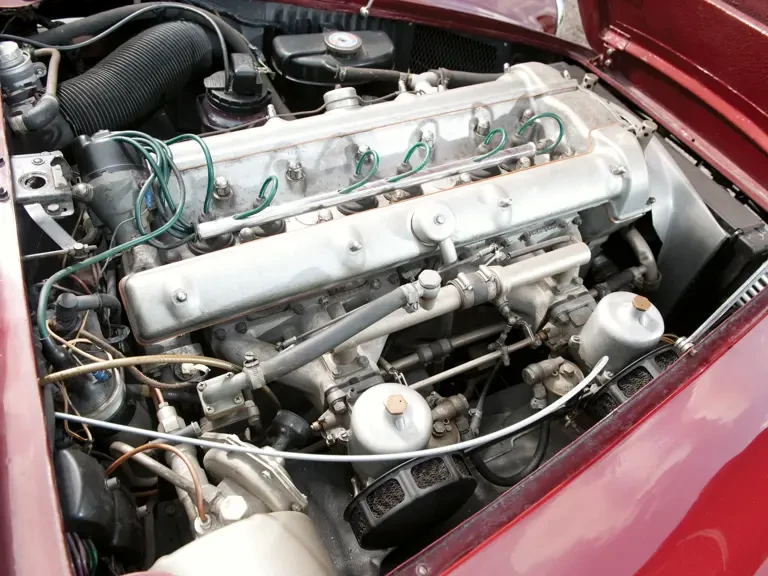1962 Aston Martin DB4 Convertible - Image 4 of 12
