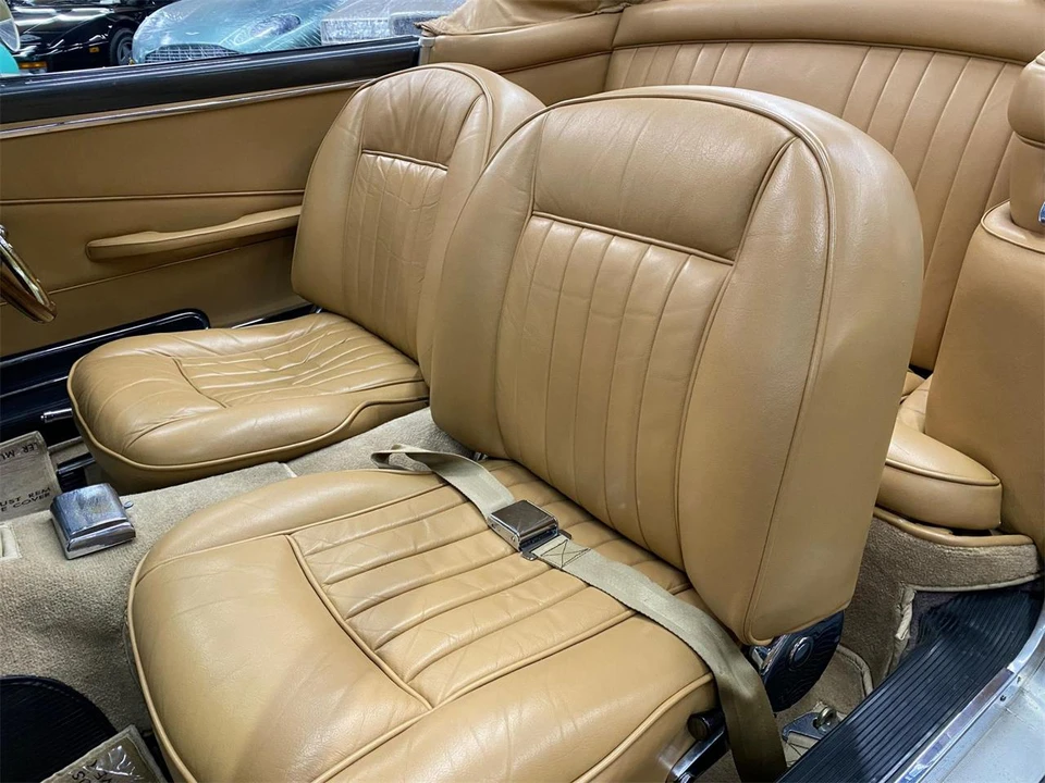 1962 Aston Martin DB4 - Image 28 of 31