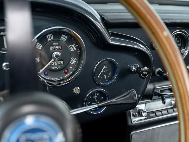 1962 Aston Martin DB4 - Image 17 of 31