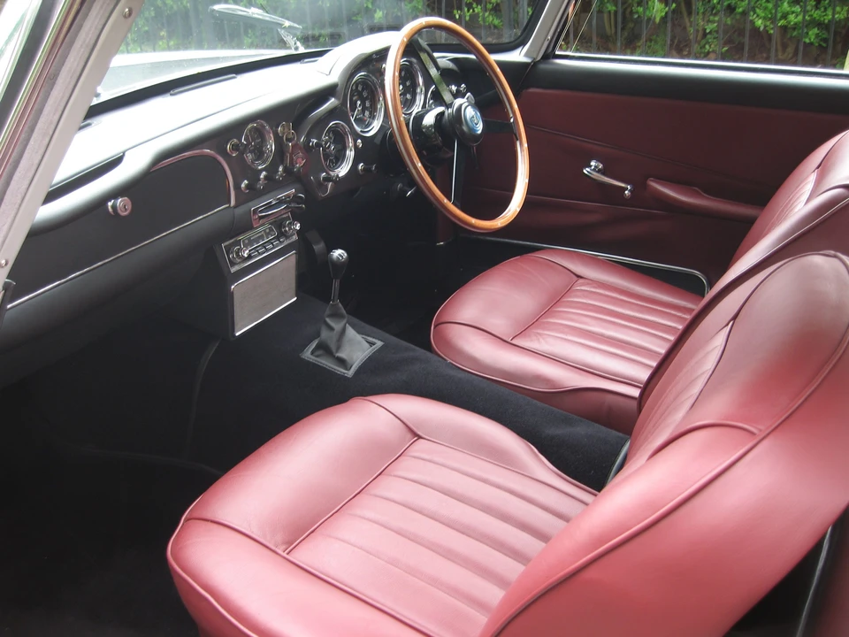 1962 Aston Martin DB4 - Image 4 of 6