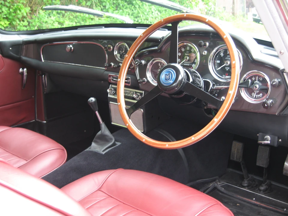 1962 Aston Martin DB4 - Image 2 of 6