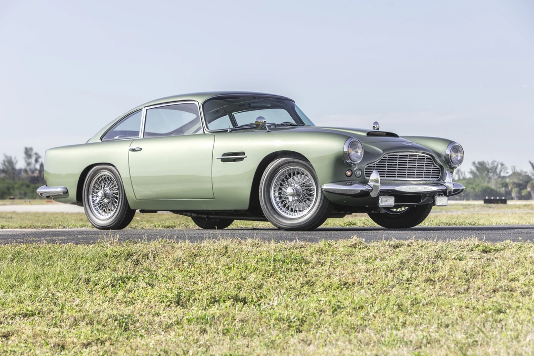 1962 Aston Martin DB4 - Image 8 of 31