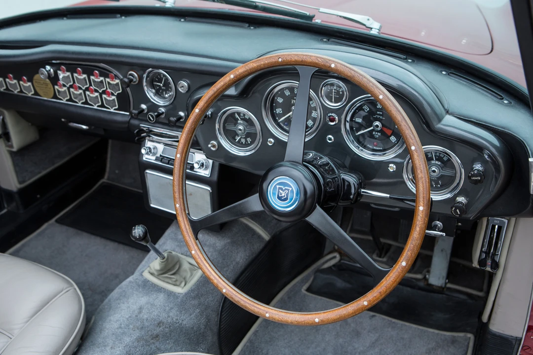 1962 Aston Martin DB4 Convertible - Image 24 of 31
