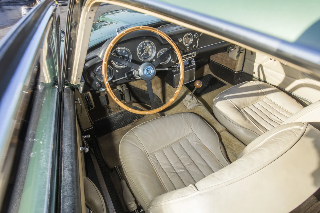 1962 Aston Martin DB4 - Image 19 of 31