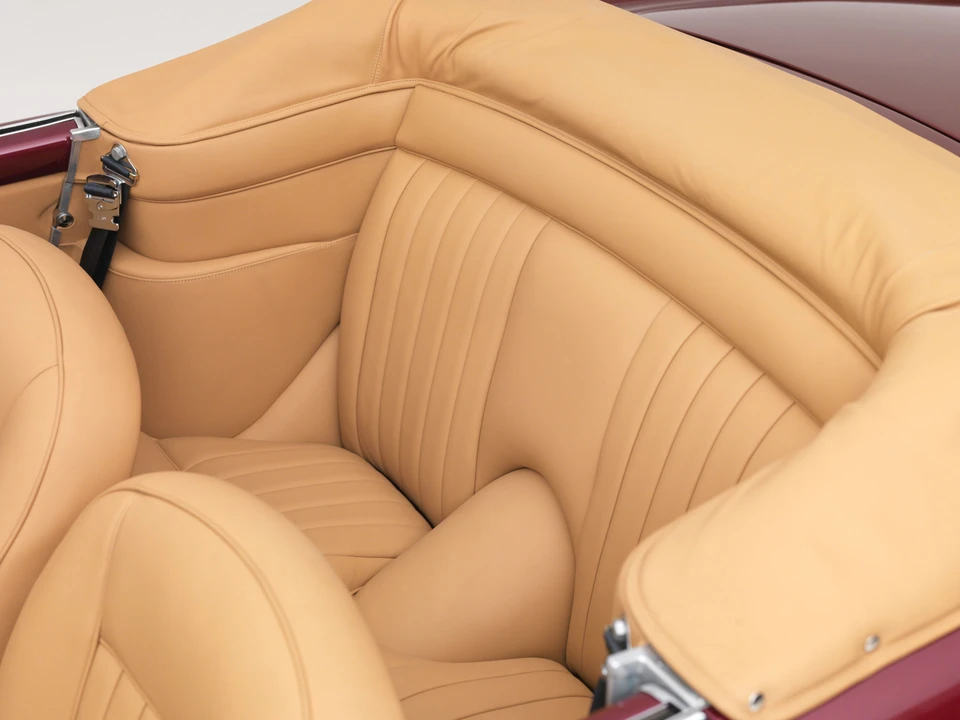 1962 Aston Martin DB4 Convertible - Image 7 of 31