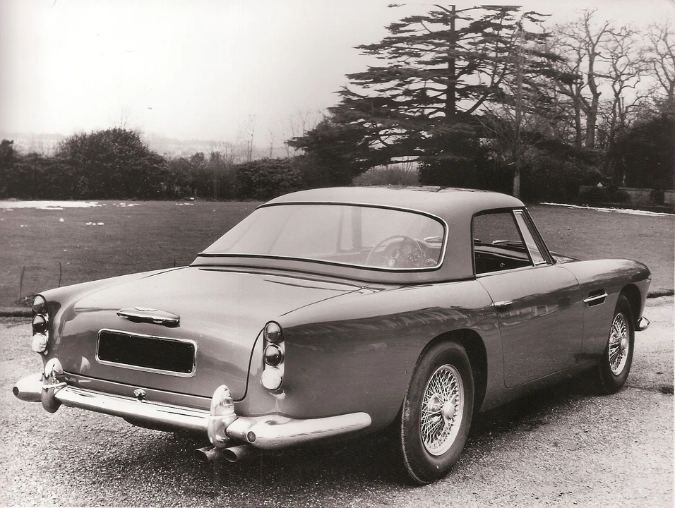 1962 Aston Martin DB4 Convertible - Image 27 of 31