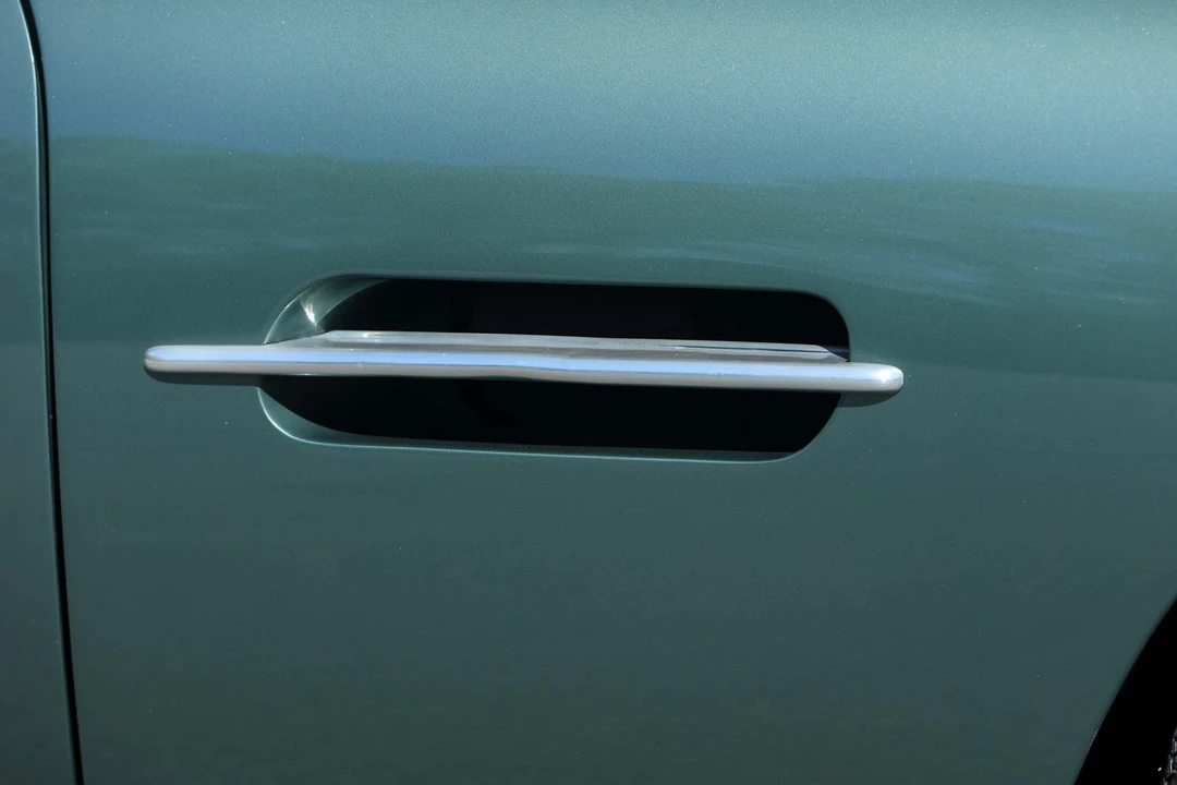 1962 Aston Martin DB4 - Image 17 of 31