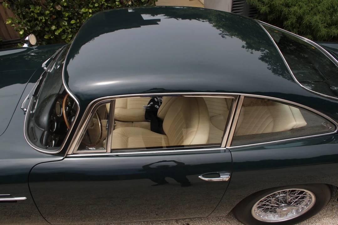1962 Aston Martin DB4 - Image 28 of 31