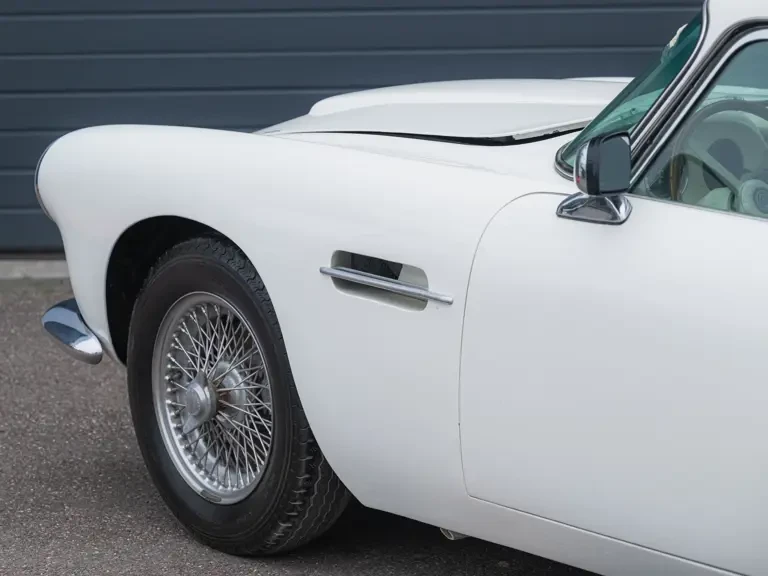 1962 Aston Martin DB4 - Image 27 of 31
