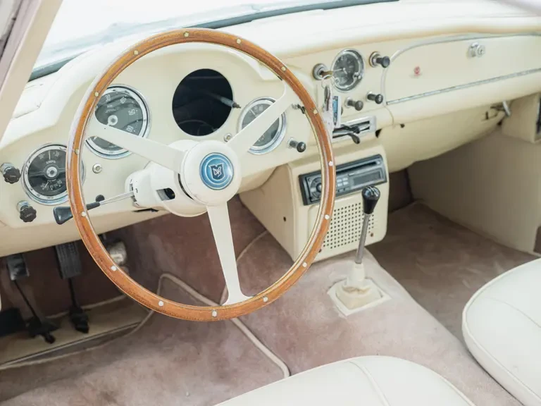 1962 Aston Martin DB4 - Image 10 of 31