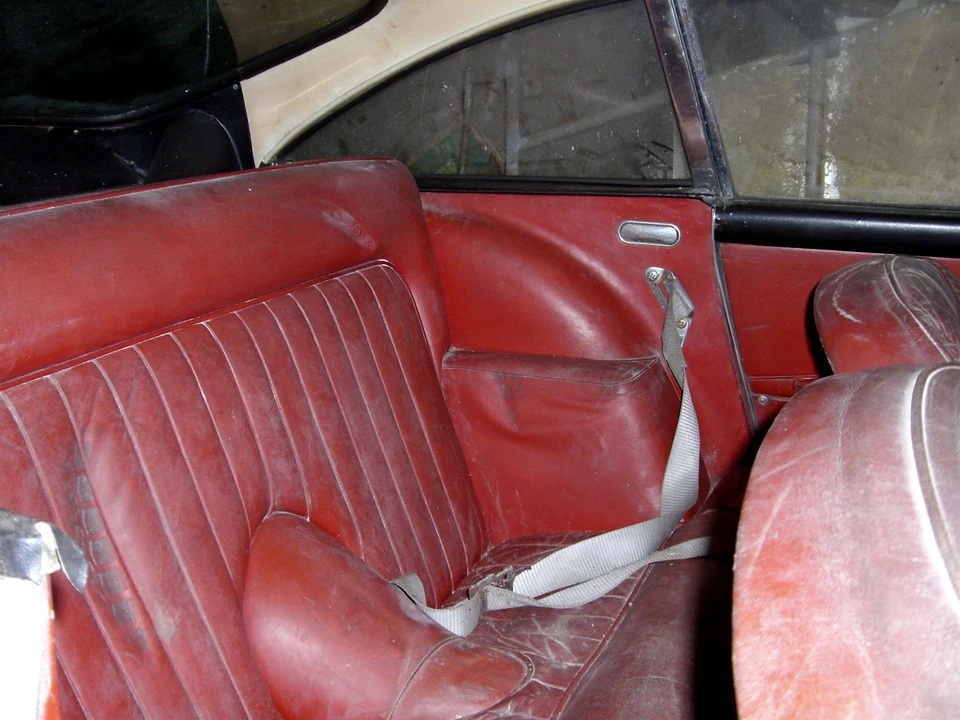 1962 Aston Martin DB4 - Image 6 of 9