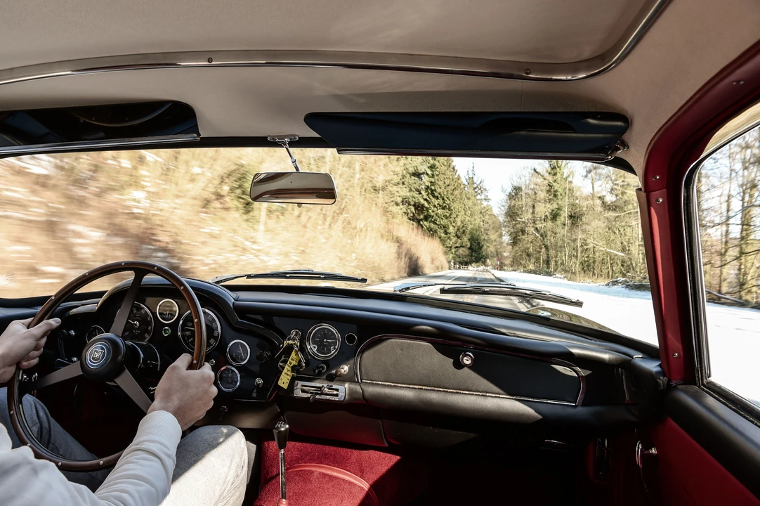 1962 Aston Martin DB4 - Image 11 of 31