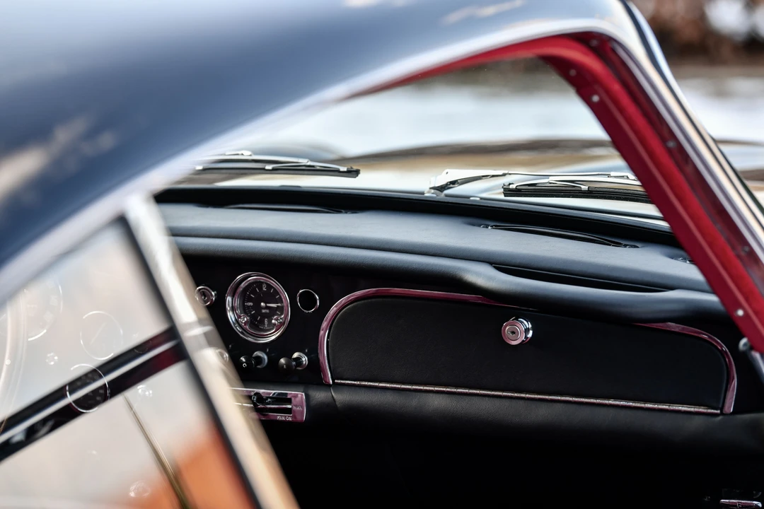 1962 Aston Martin DB4 - Image 17 of 31