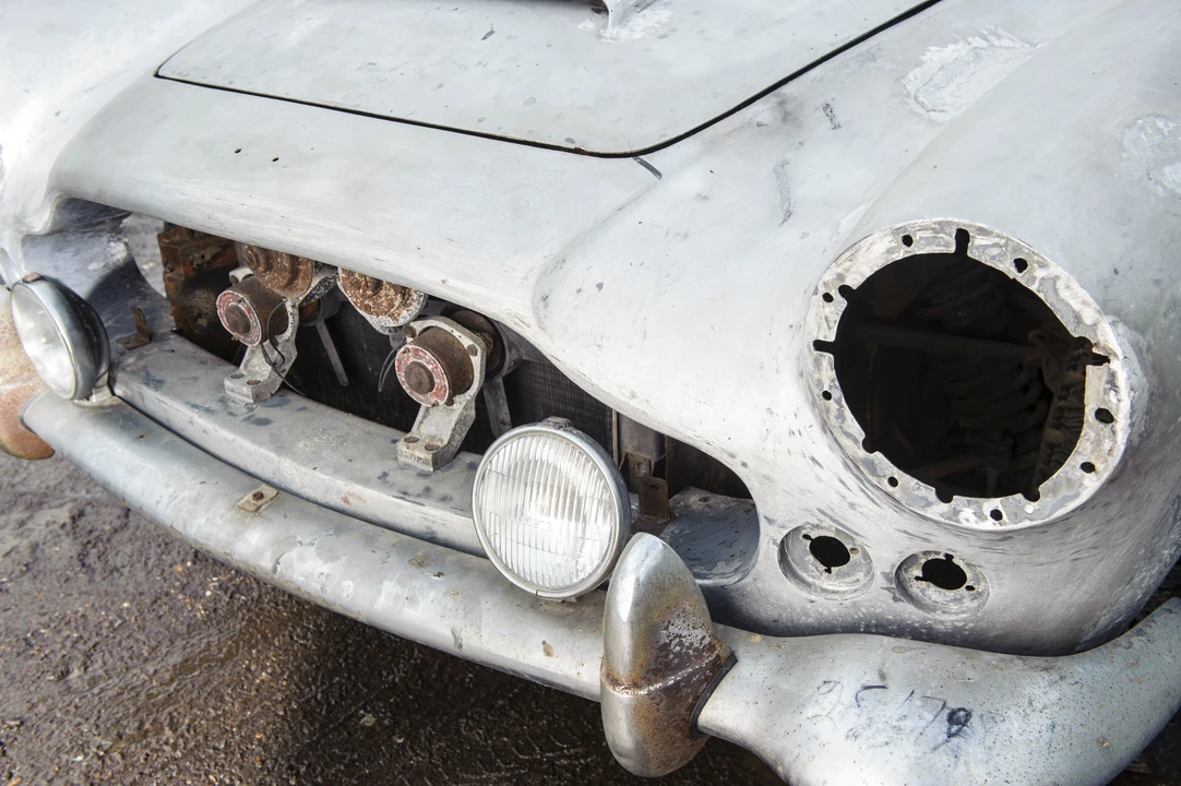 1962 Aston Martin DB4 - Image 10 of 14