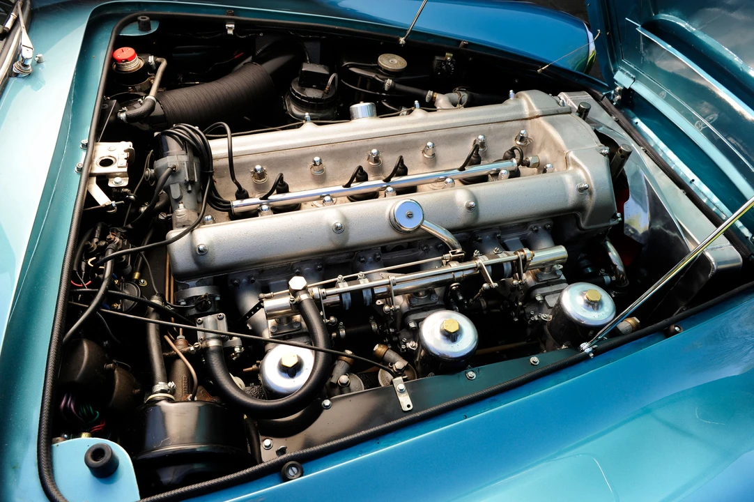 1962 Aston Martin DB4 Vantage - Image 8 of 11