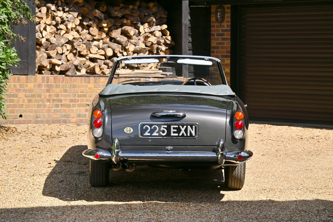 1962 Aston Martin DB4 Vantage - Image 15 of 31