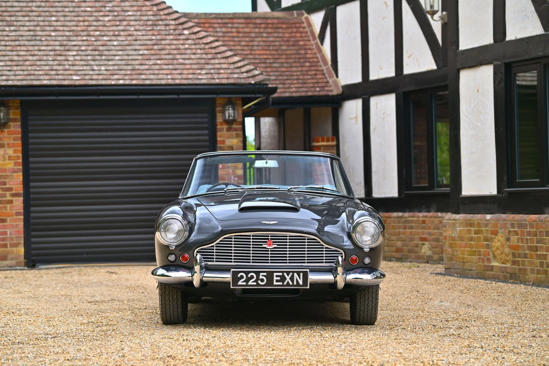 1962 Aston Martin DB4 Vantage - Image 30 of 31