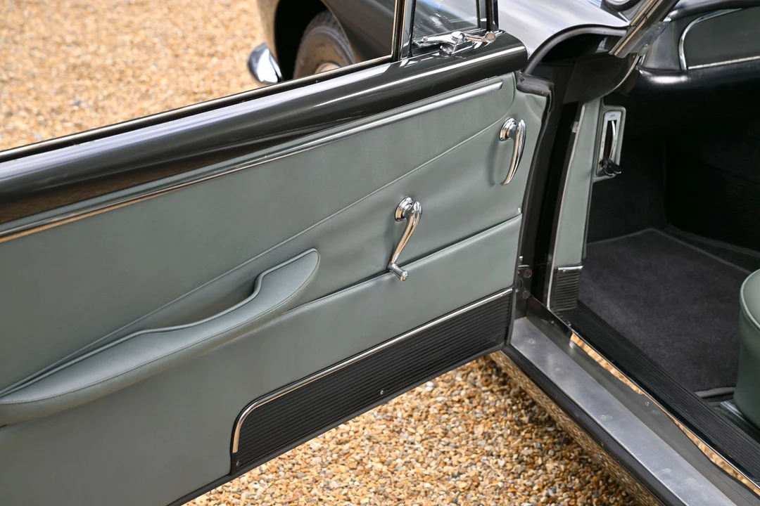 1962 Aston Martin DB4 Vantage - Image 10 of 31