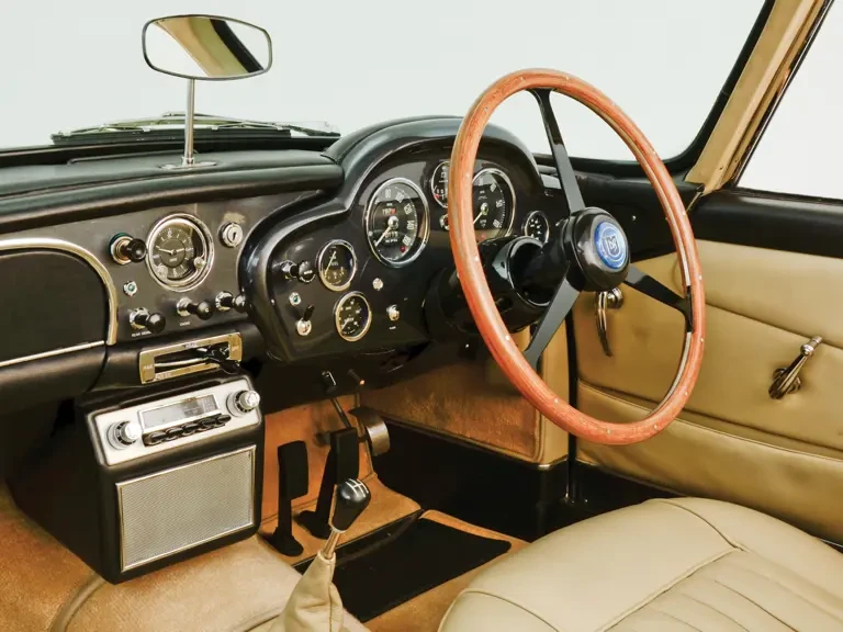 1962 Aston Martin DB4 Vantage - Image 16 of 21