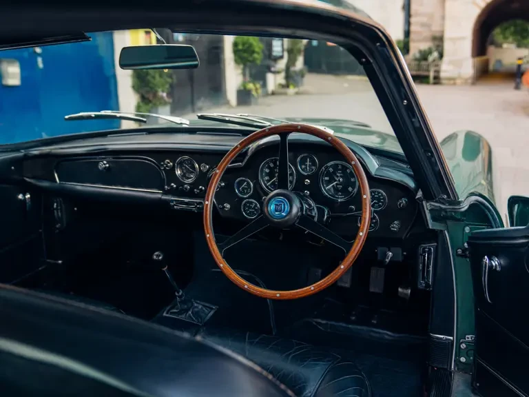 1962 Aston Martin DB4 Vantage - Image 14 of 31