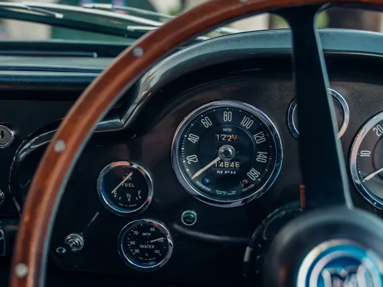 1962 Aston Martin DB4 Vantage - Image 16 of 31