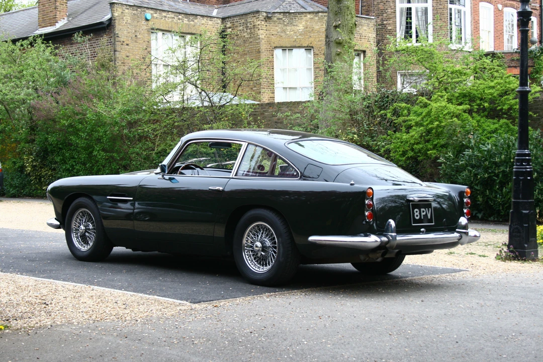 1962 Aston Martin DB4 Vantage - Image 2 of 5