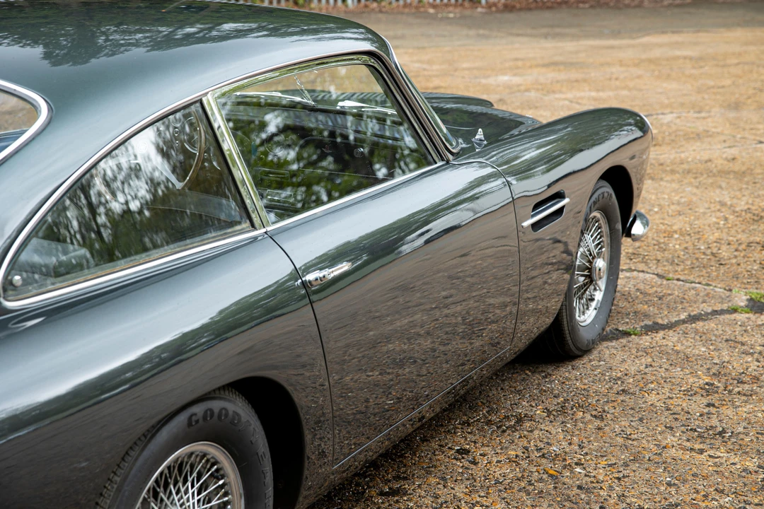 1962 Aston Martin DB4 - Image 27 of 31