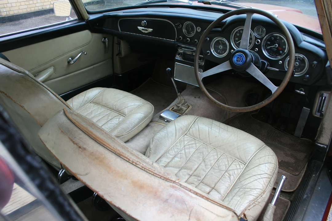 1962 Aston Martin DB4 - Image 4 of 5
