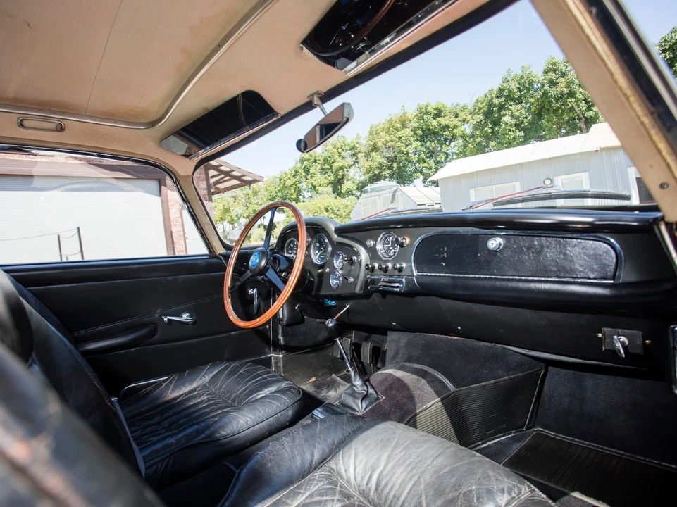1962 Aston Martin DB4 Vantage - Image 22 of 31