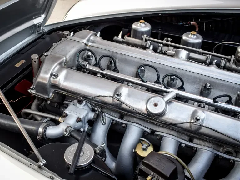 1962 Aston Martin DB4 Vantage - Image 20 of 23
