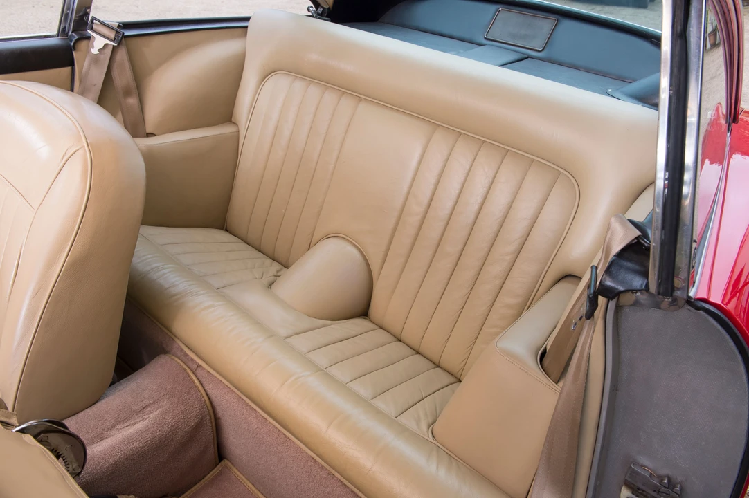 1962 Aston Martin DB4 Vantage - Image 27 of 31