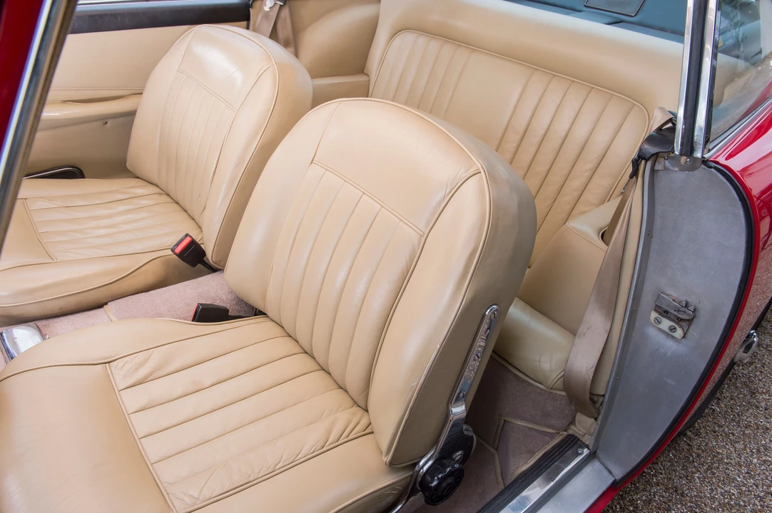 1962 Aston Martin DB4 Vantage - Image 26 of 31