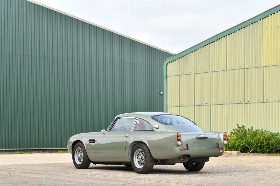 1962 Aston Martin DB4 Vantage - Image 30 of 31