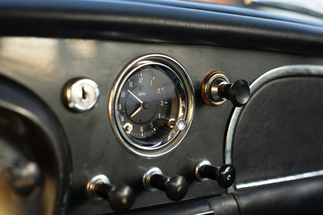 1962 Aston Martin - Image 11 of 31