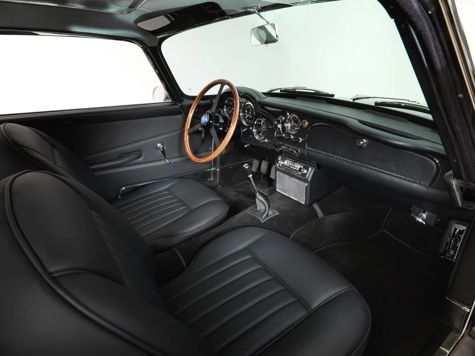 1962 Aston Martin DB4 Vantage - Image 9 of 25