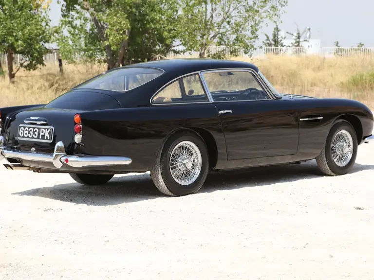 1962 Aston Martin DB4 Vantage - Image 16 of 17