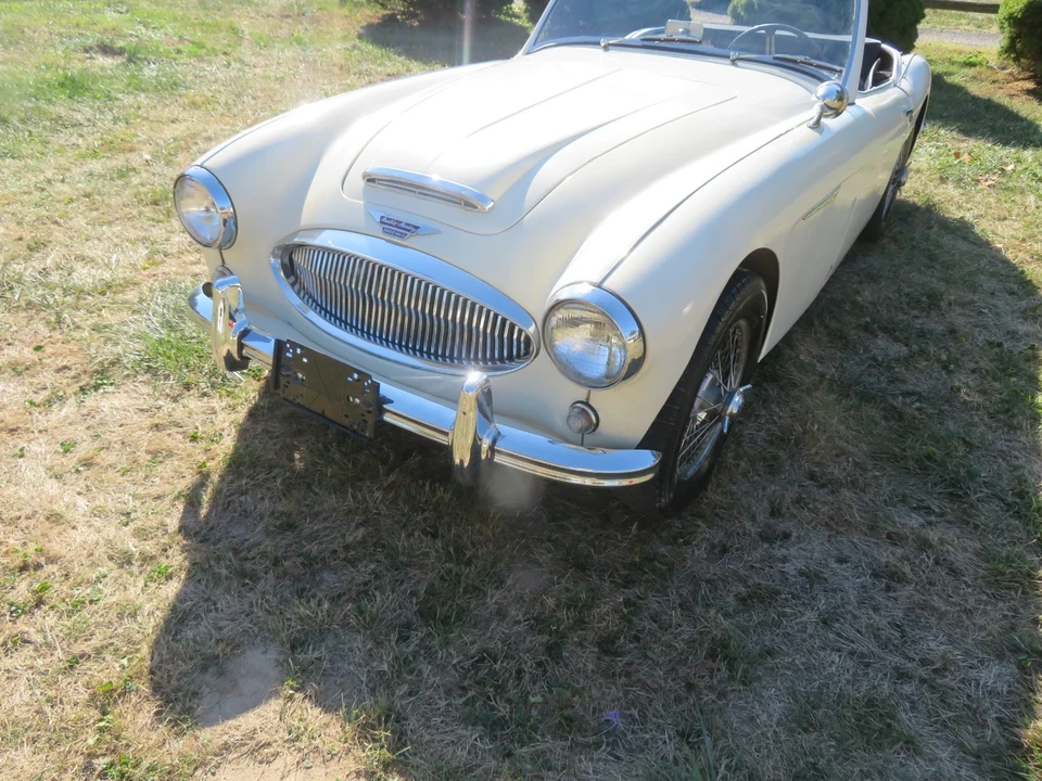 1962 Austin-Healey 3000 Mark II - Image 2 of 21