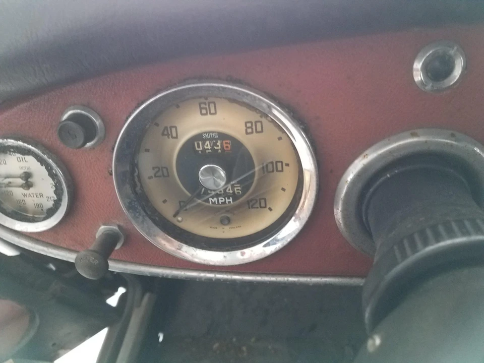 1962 Austin-Healey 3000 Mark II - Image 28 of 31