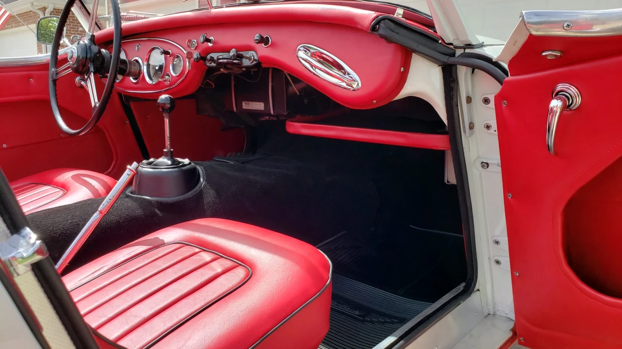 1962 Austin-Healey 3000 Mark II - Image 31 of 31
