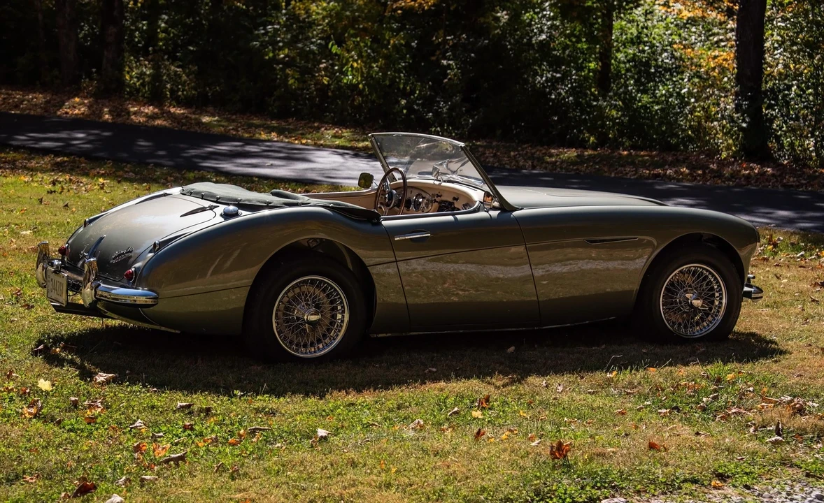1962 Austin-Healey 3000 Mark II - Image 10 of 31